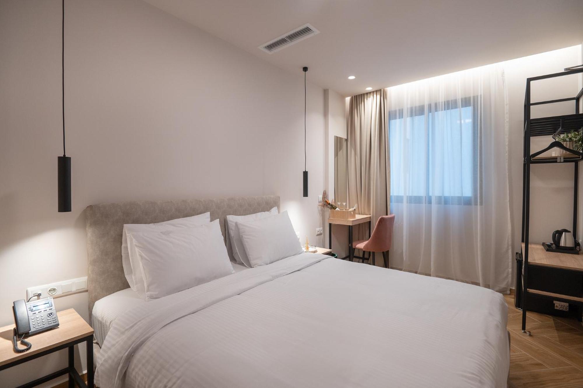 Ira - Ηρα Hotel Kalamata Esterno foto