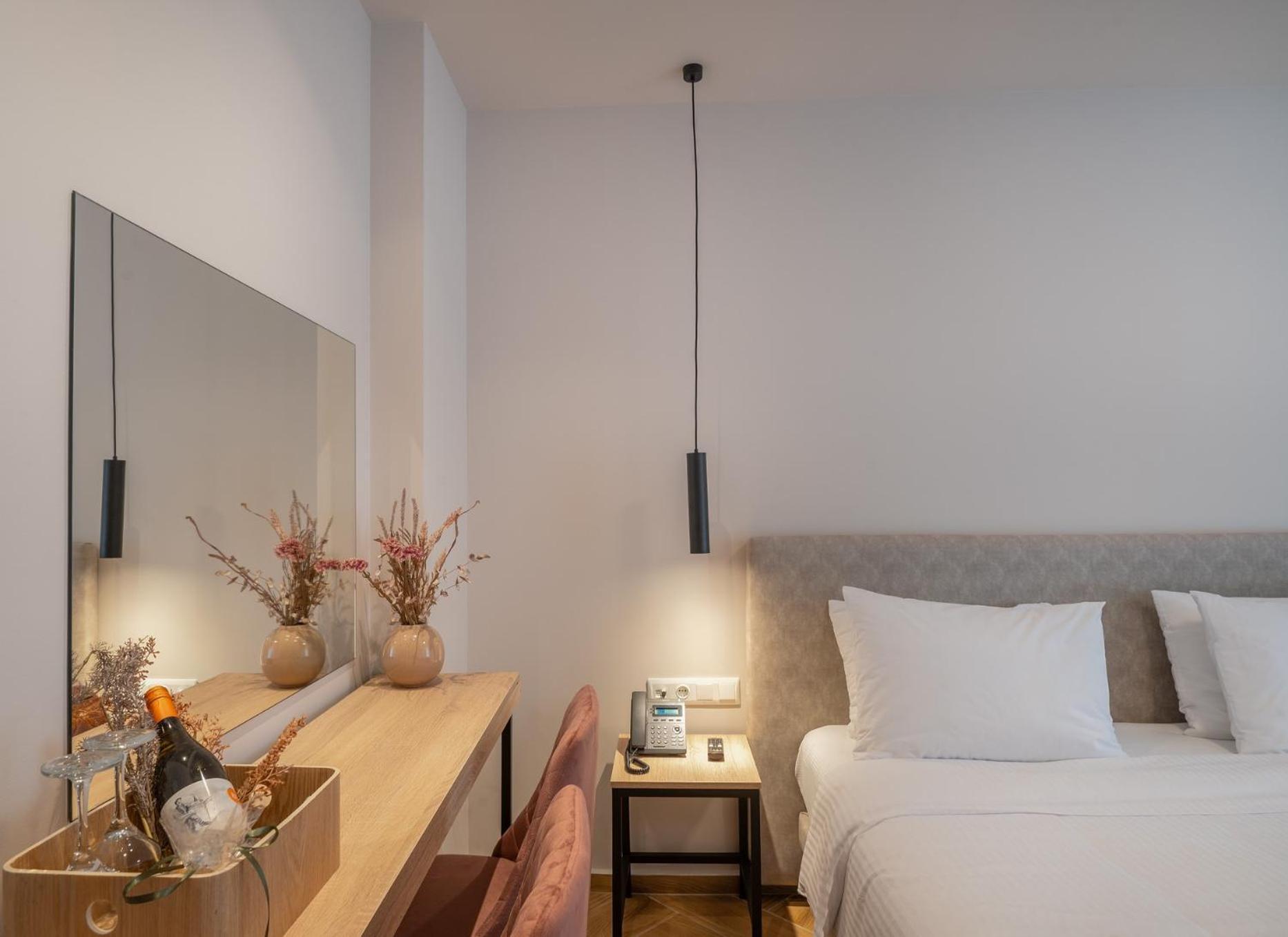 Ira - Ηρα Hotel Kalamata Esterno foto