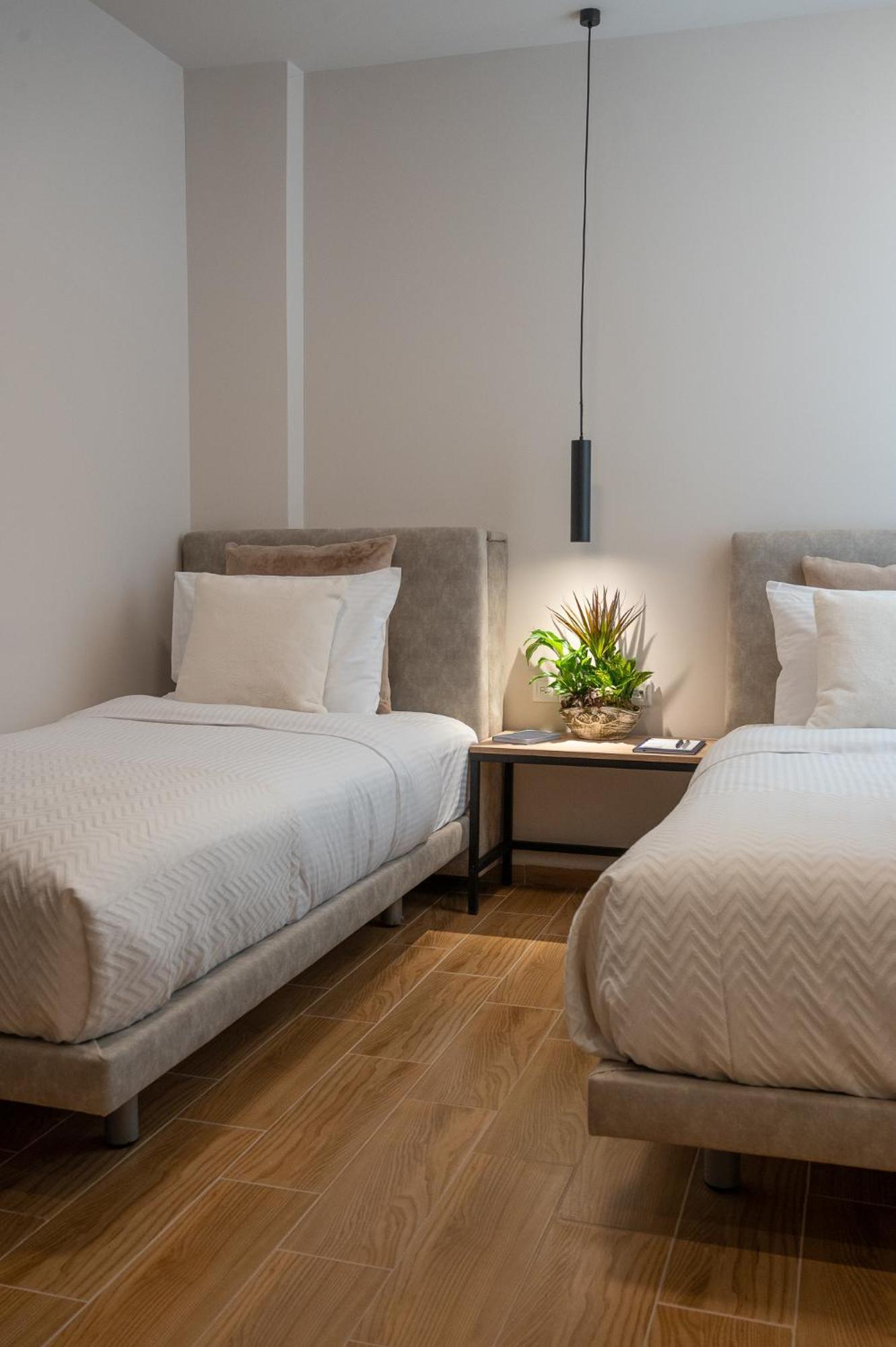 Ira - Ηρα Hotel Kalamata Esterno foto